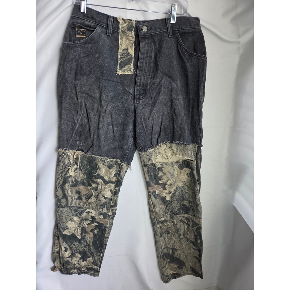 Wrangler  Jeans Womens  Black Camo Wash Regular Mid Straight